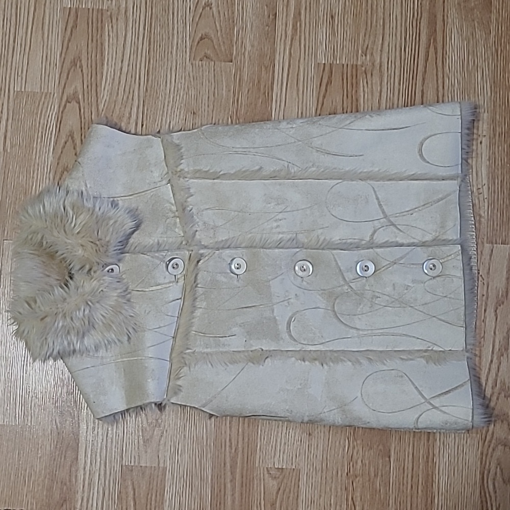 Embroidered, Fur-lined, Beige/Light Tan, Knitted, Lambskin Vest